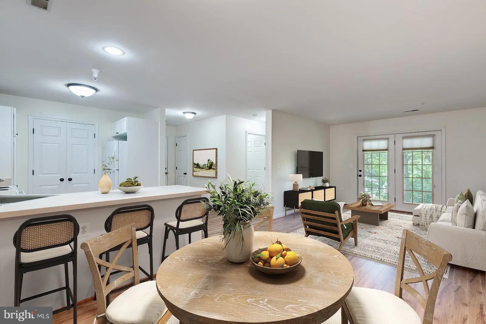32 BELLA VITA COURT