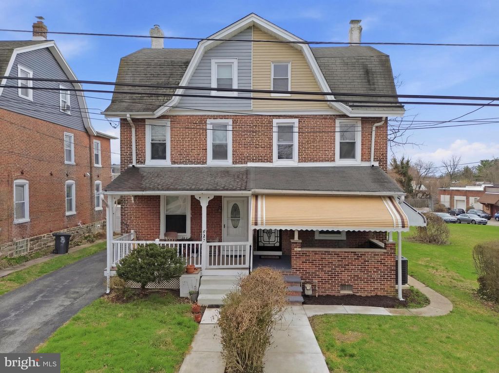 Photo of 825 Aubrey Avenue, ARDMORE, PA 19003 (MLS # PADE2111832)