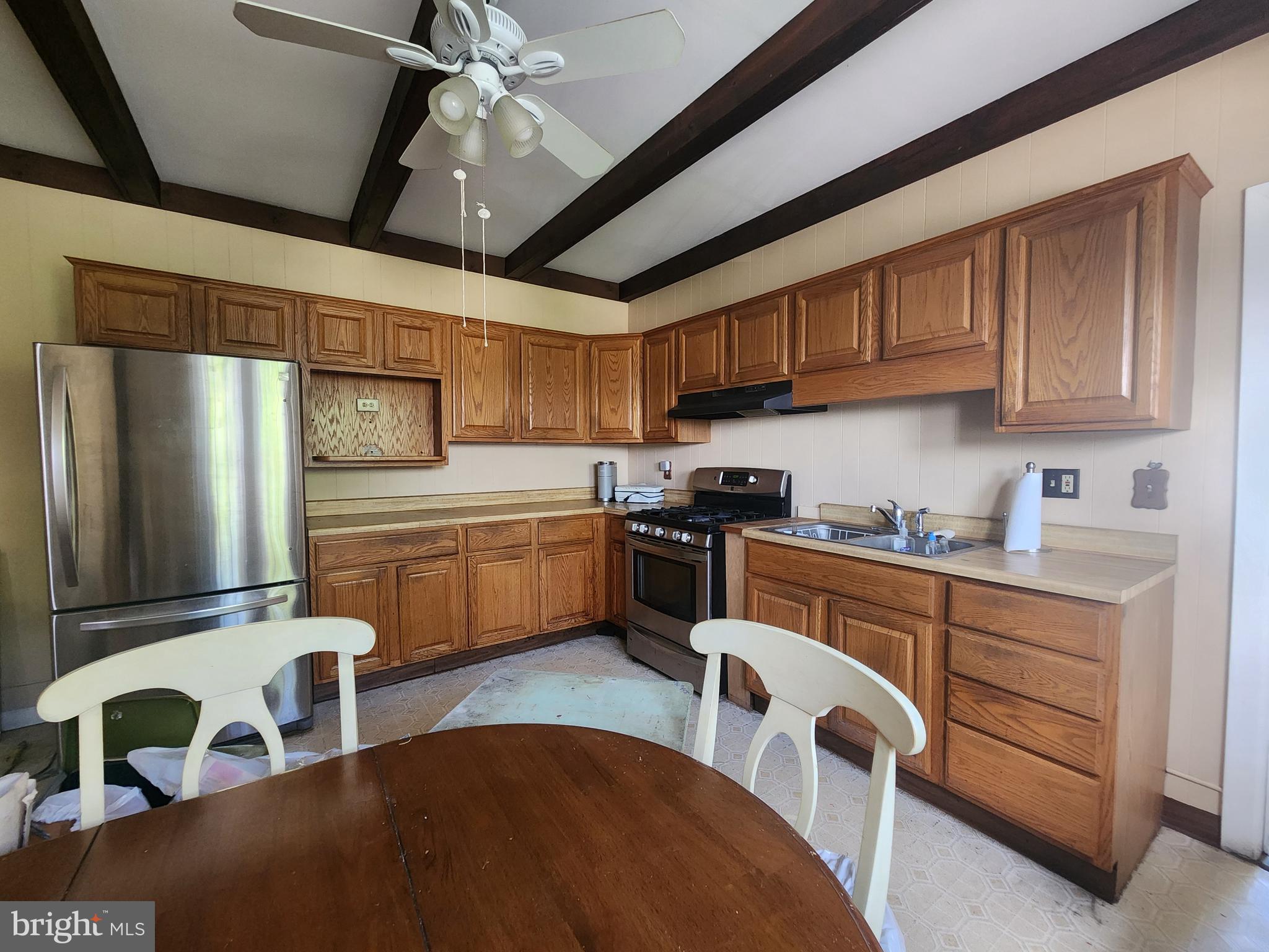 ACORN HILL - Residential