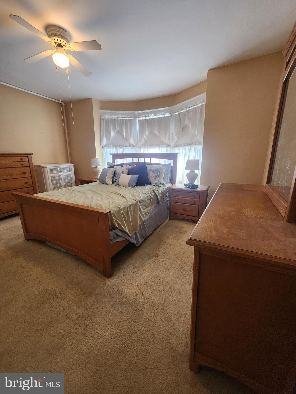 ACORN HILL - Residential