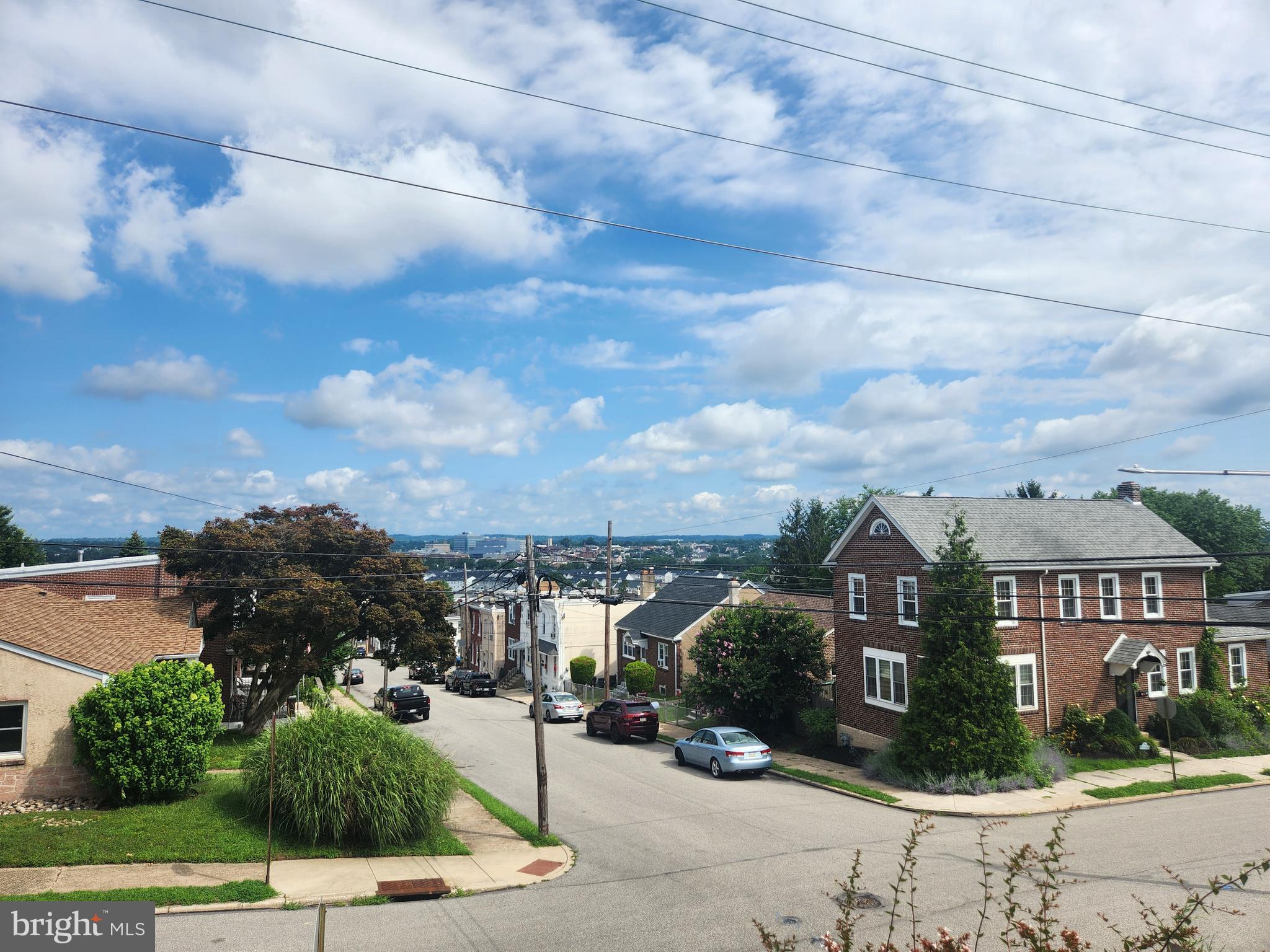 ACORN HILL - Residential