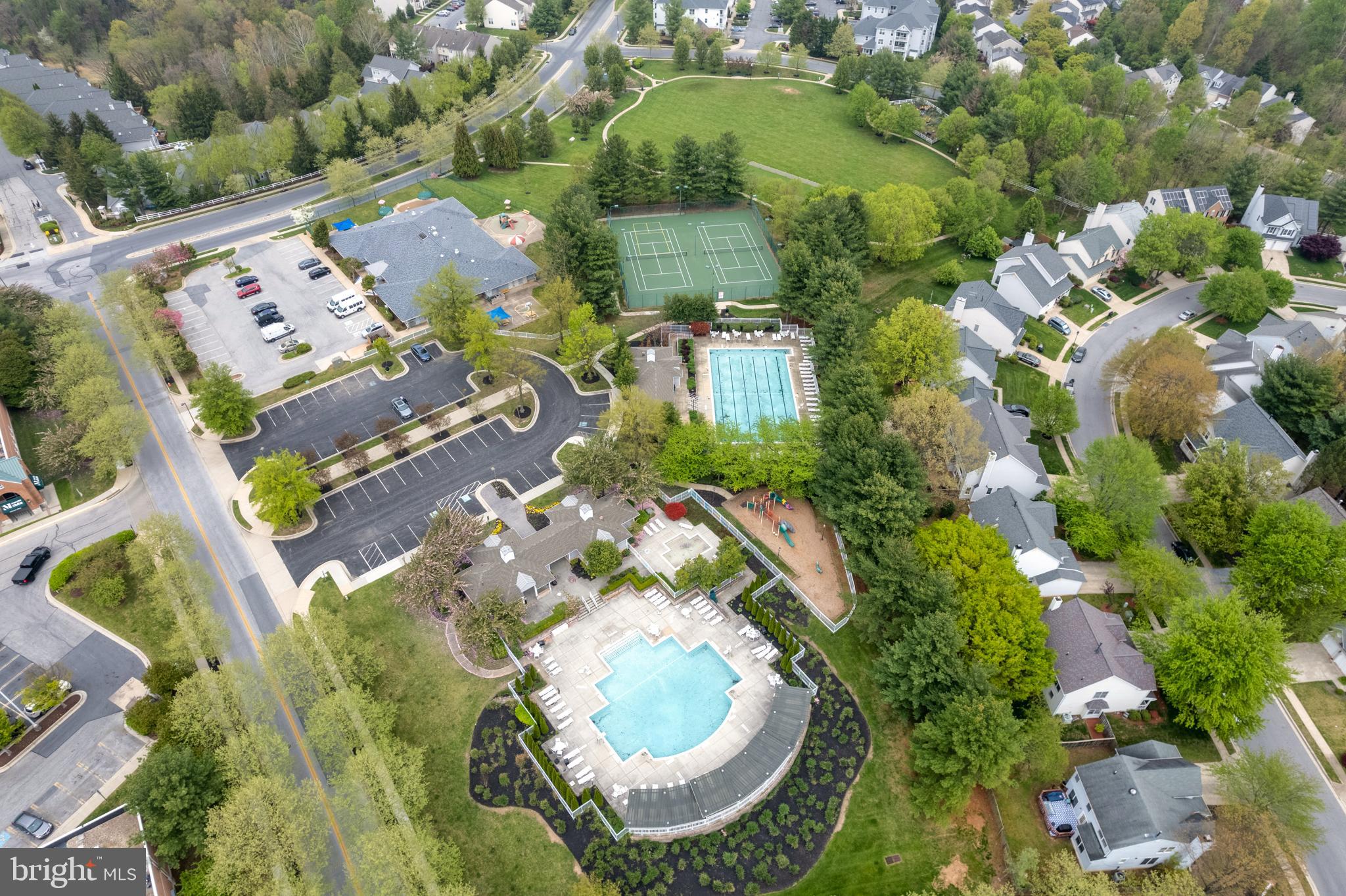 OWINGS MILLS NEWTOWN - Residential