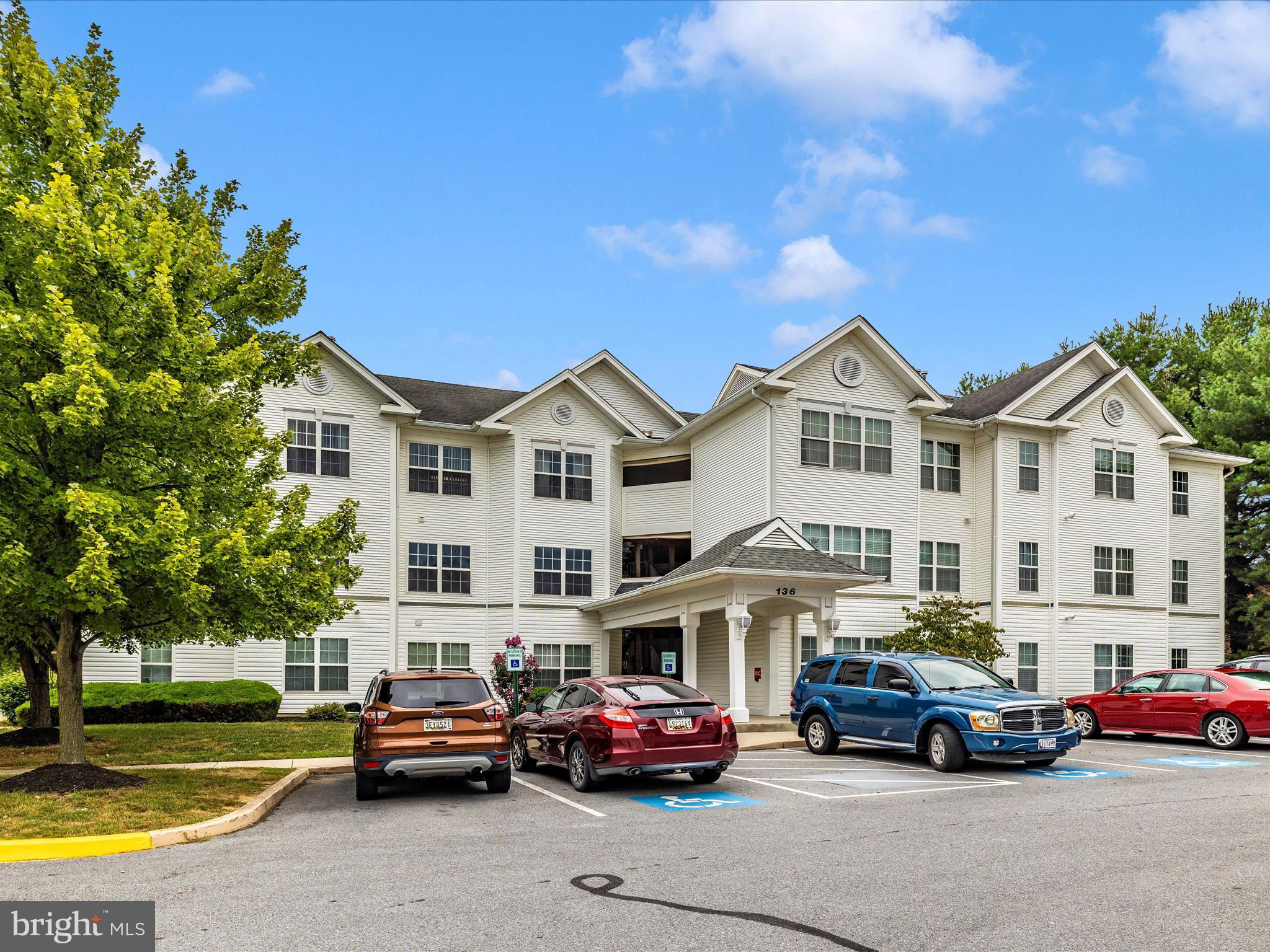 POTOMAC RIDGE - Residential