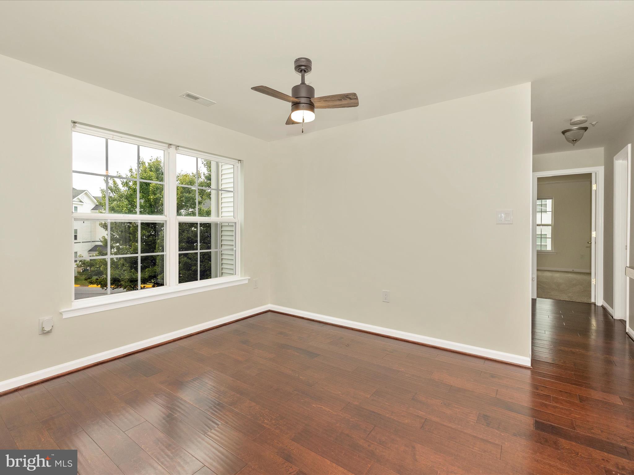 POTOMAC RIDGE - Residential