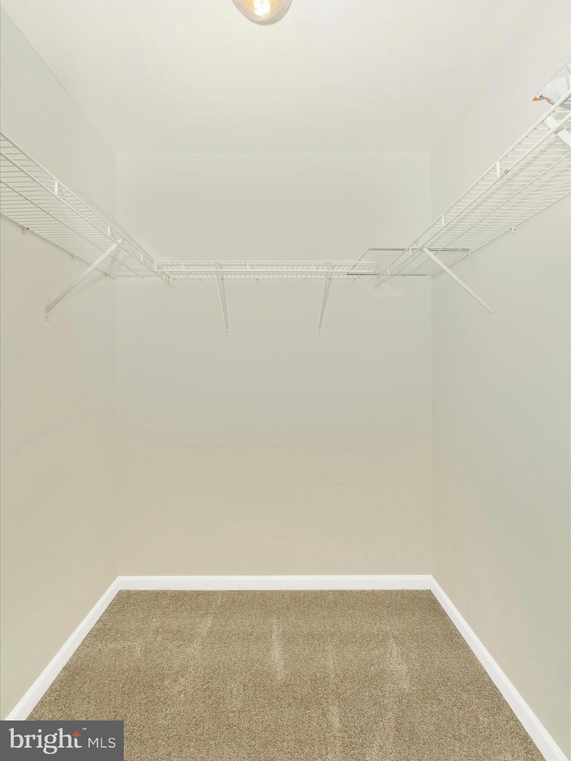 POTOMAC RIDGE - Residential