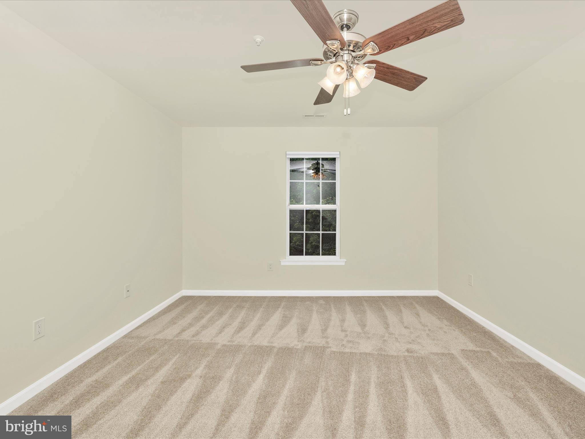 POTOMAC RIDGE - Residential