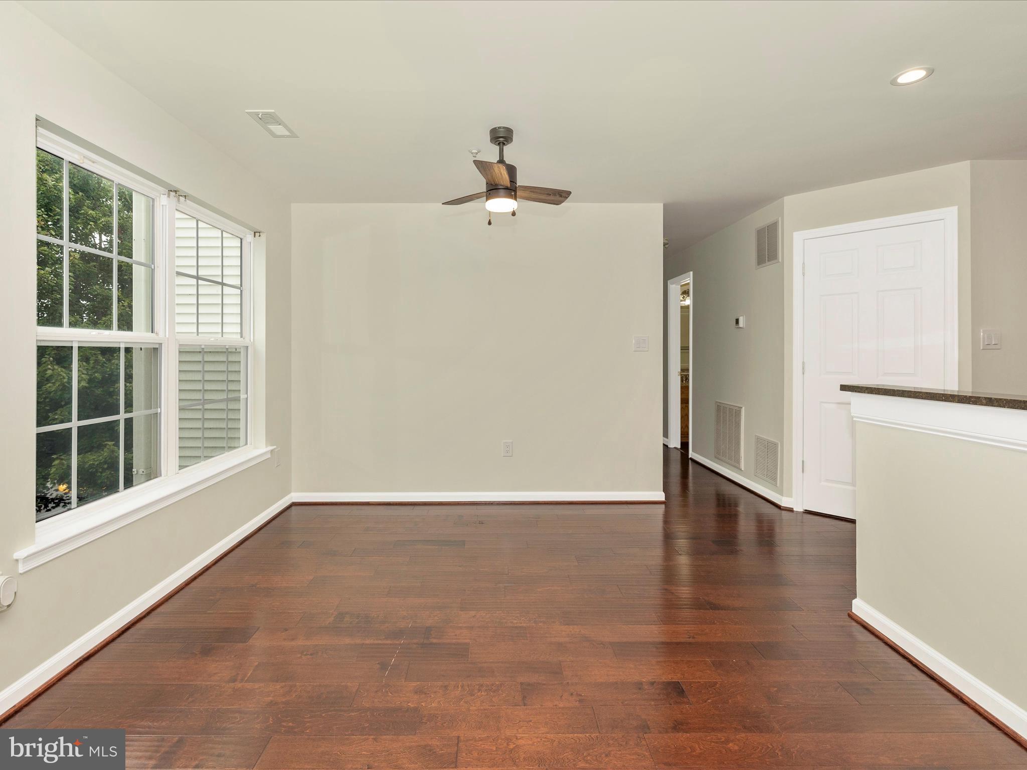 POTOMAC RIDGE - Residential