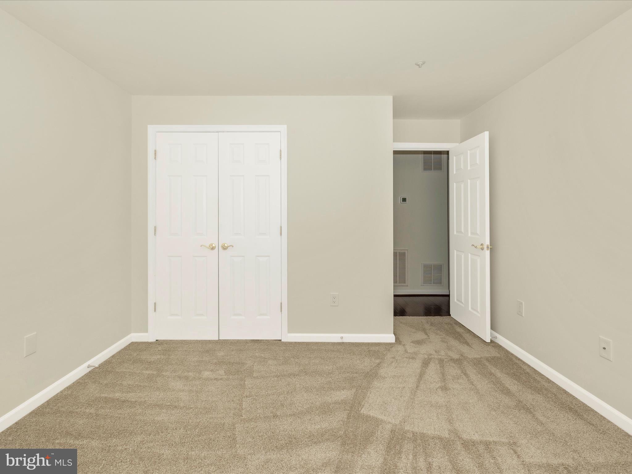 POTOMAC RIDGE - Residential