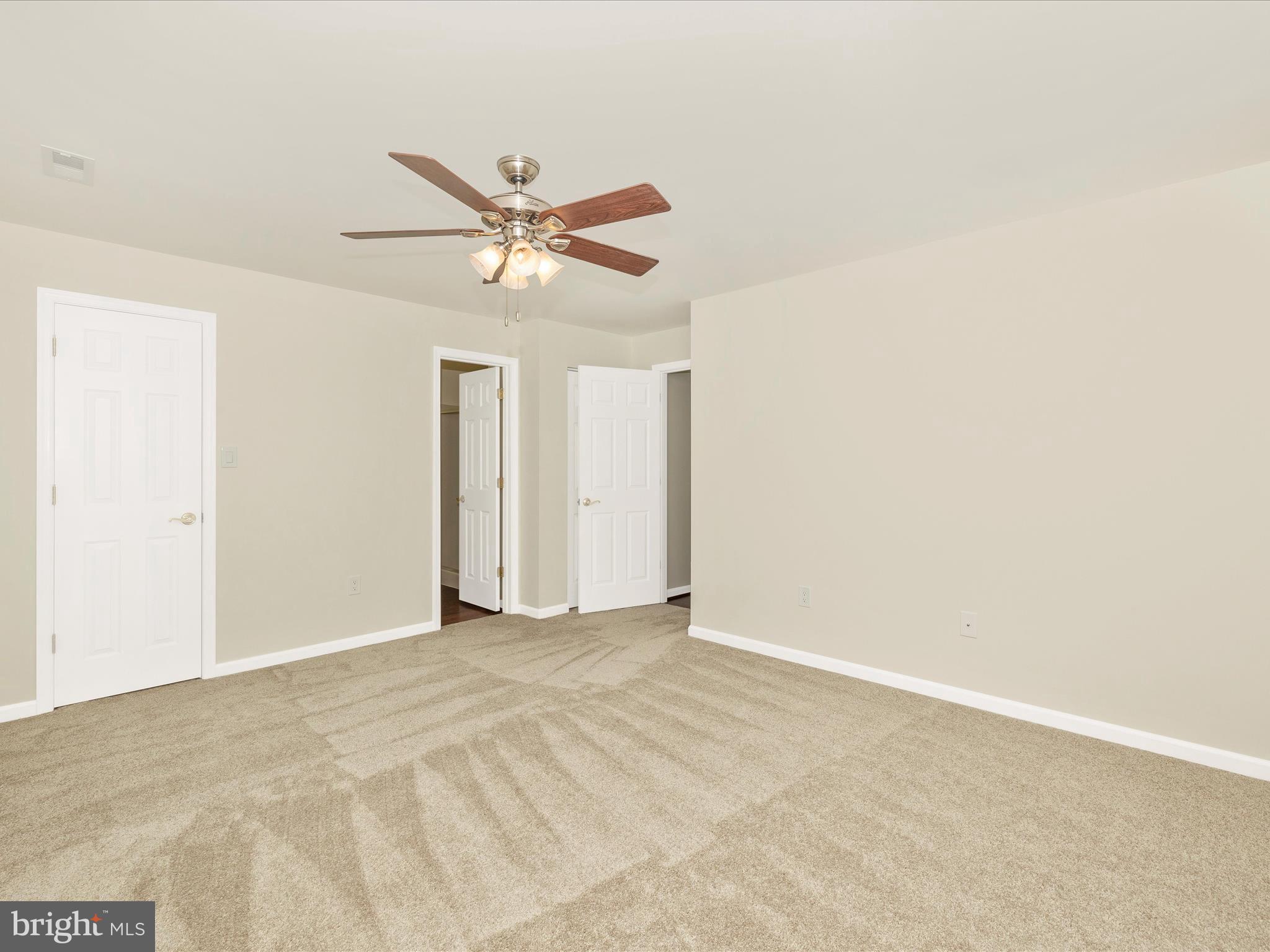 POTOMAC RIDGE - Residential