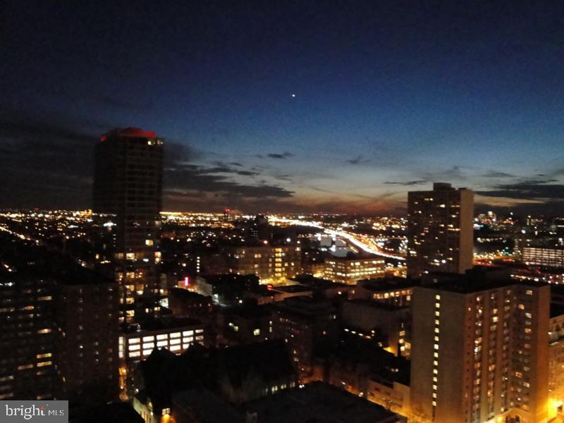 RITTENHOUSE SQUARE - Residential Lease