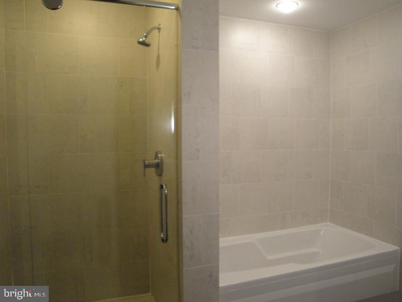 RITTENHOUSE SQUARE - Residential Lease