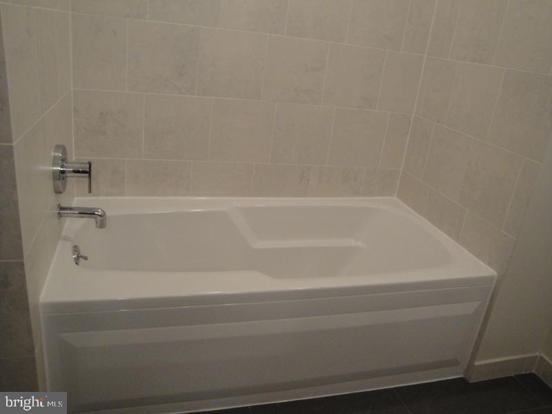 RITTENHOUSE SQUARE - Residential Lease