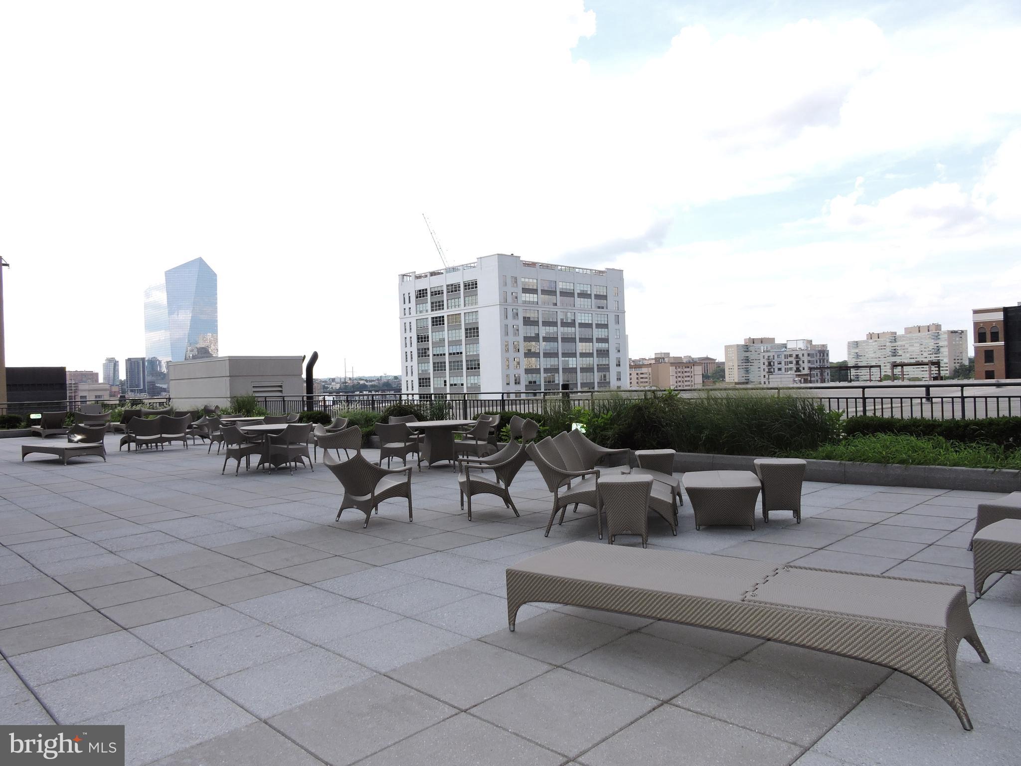 RITTENHOUSE SQUARE - Residential Lease