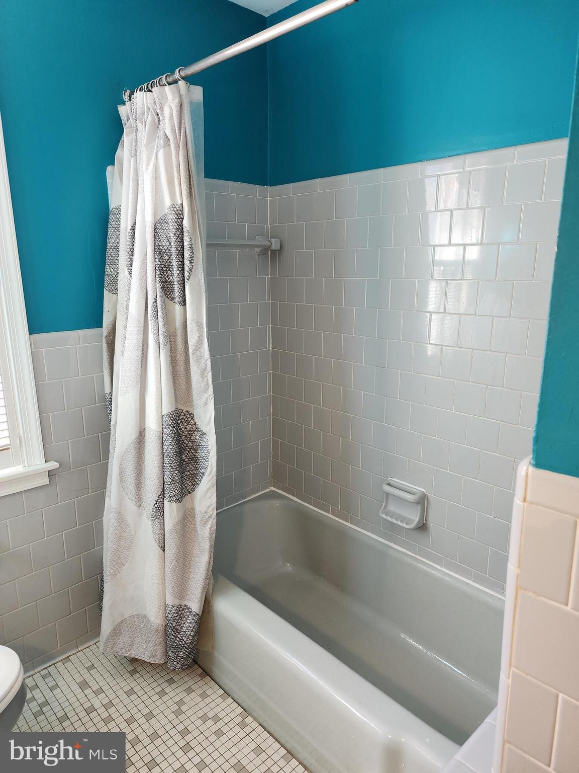 LOCH RAVEN MANOR - Residential