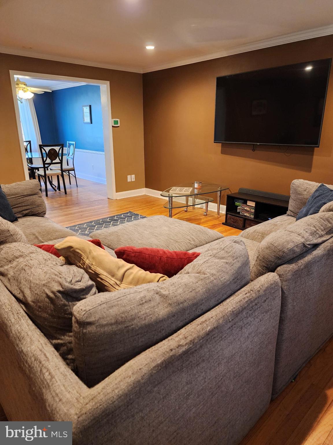 LOCH RAVEN MANOR - Residential