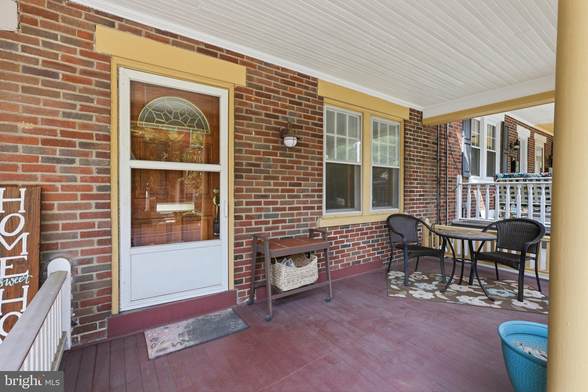 559 W WALNUT STREET