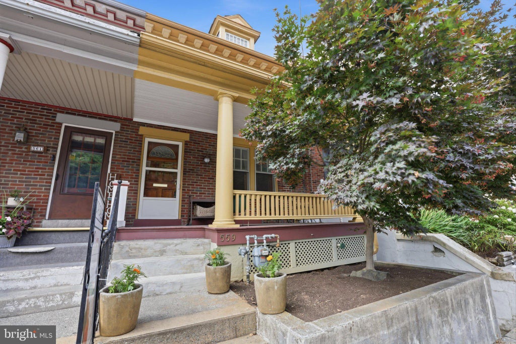 Photo of 559 W Walnut Street, LANCASTER, PA 17603 (MLS # PALA2092302)