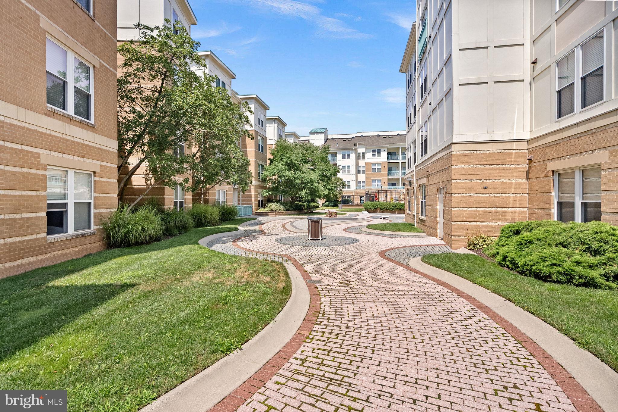 MARKET STREET AT TOWN CENTER - Residential