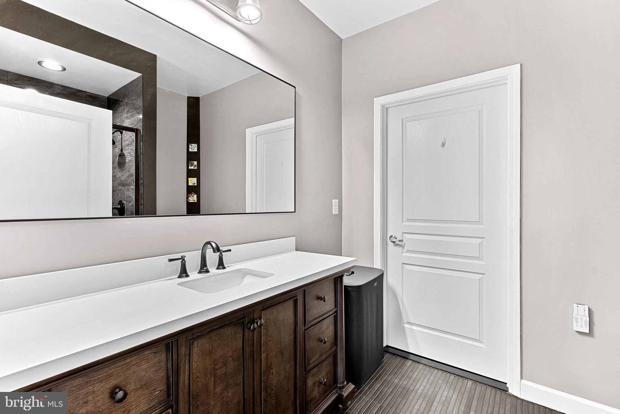 MARKET STREET AT TOWN CENTER - Residential