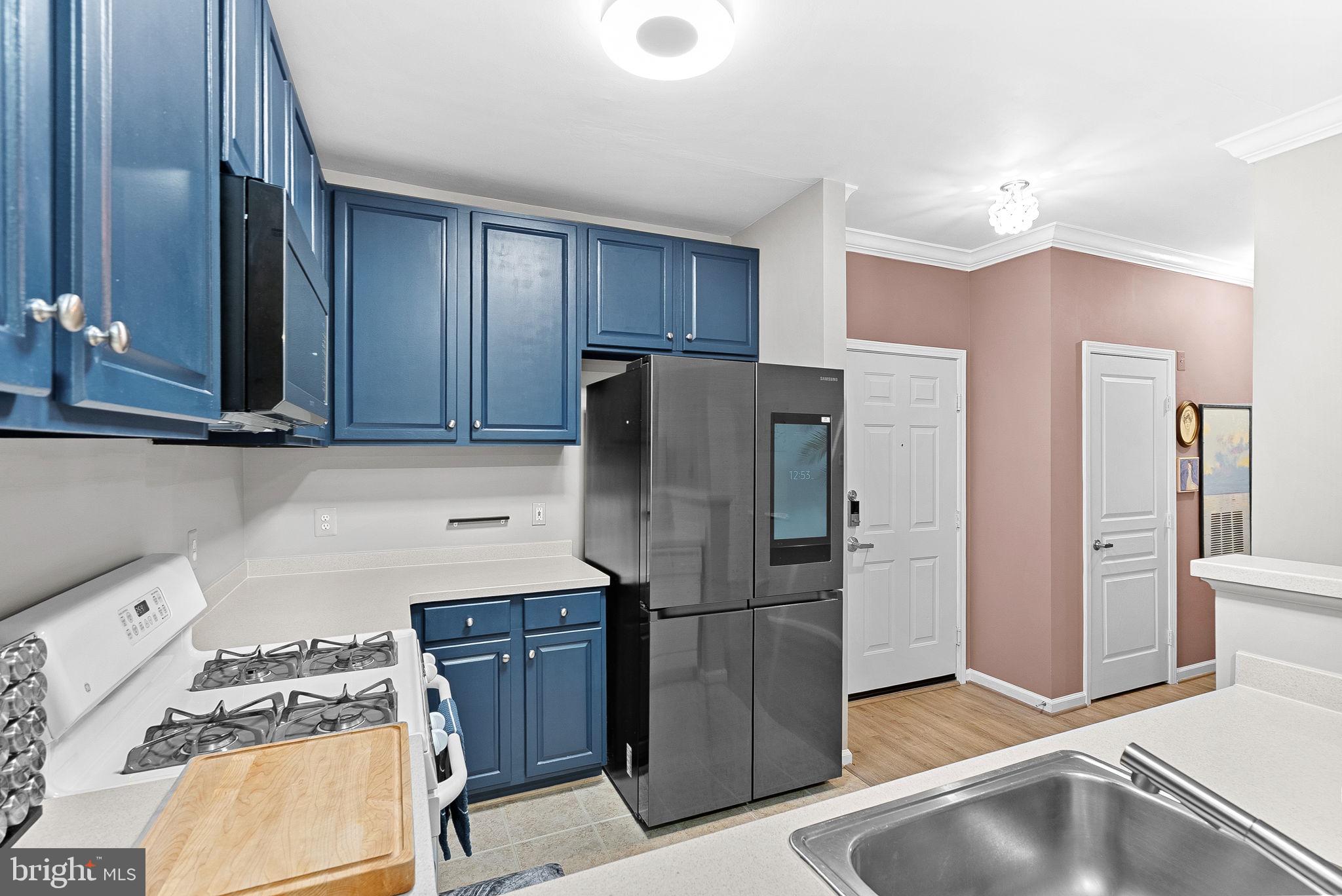 MARKET STREET AT TOWN CENTER - Residential