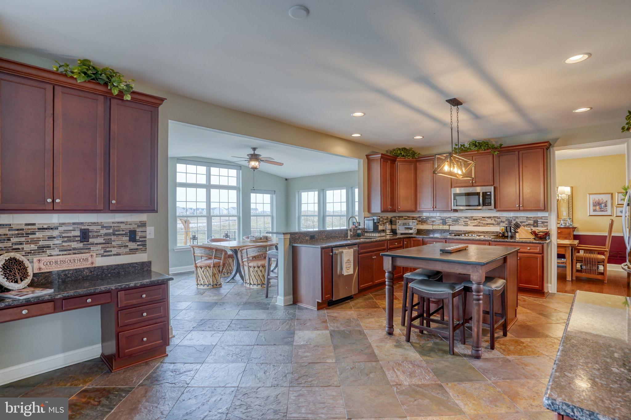 ESTATES AT ST ANNE - Residential