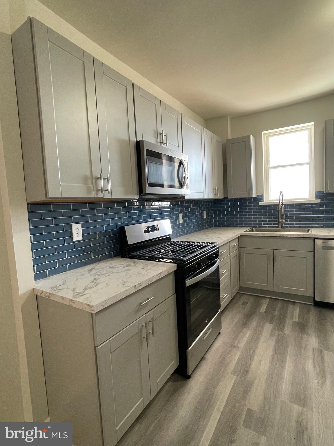 ALLISON HILL - Residential