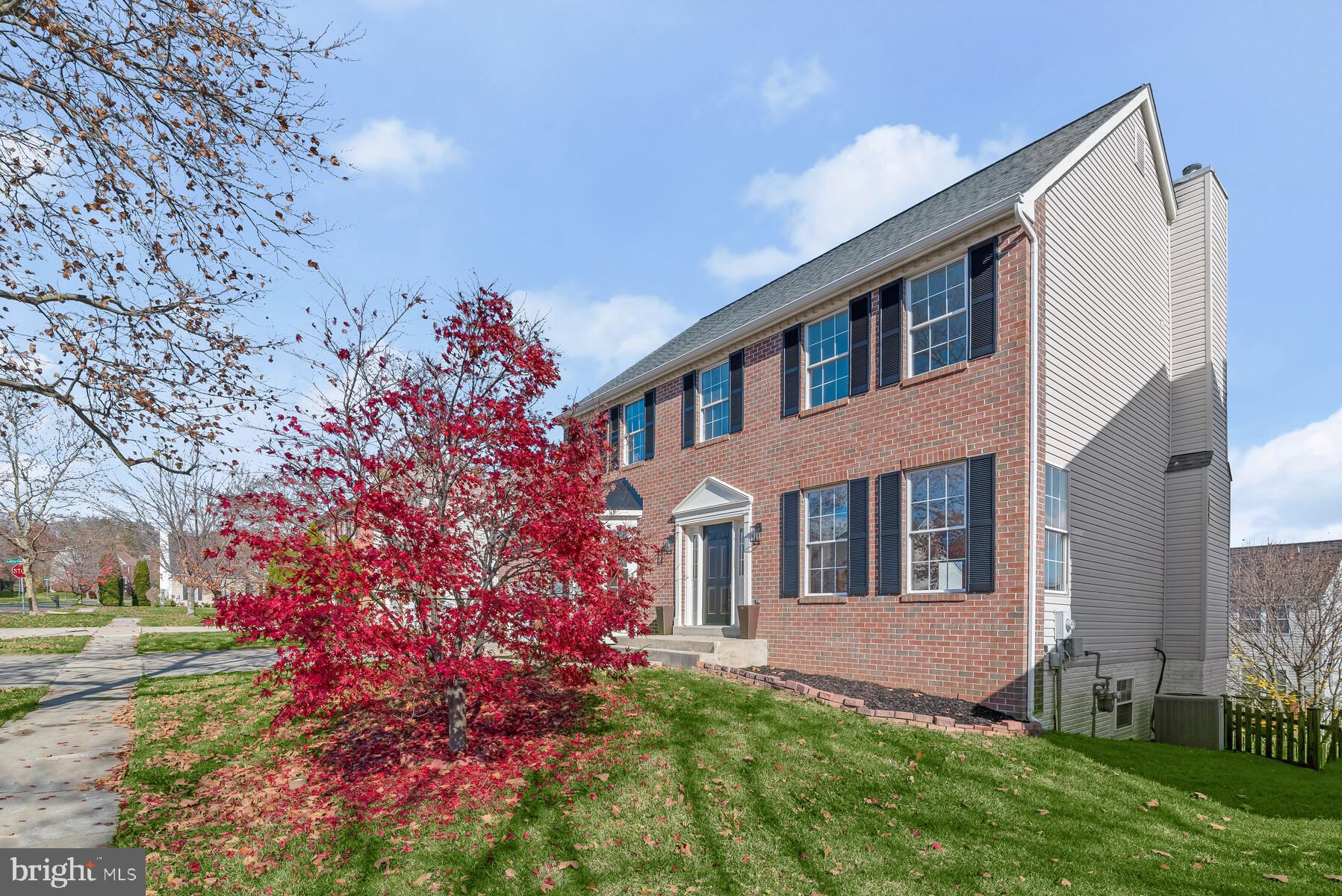 SENECA CROSSING - Residential