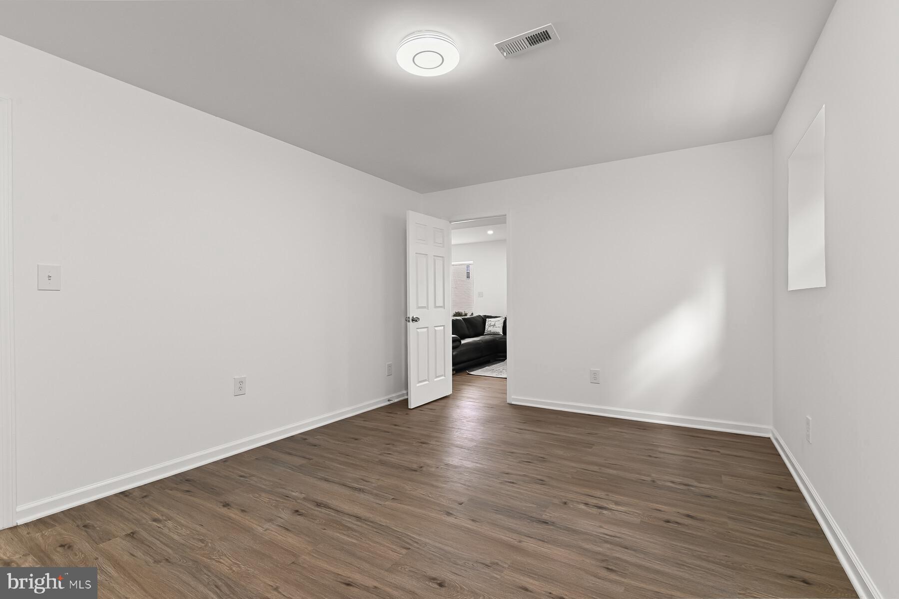 SENECA CROSSING - Residential