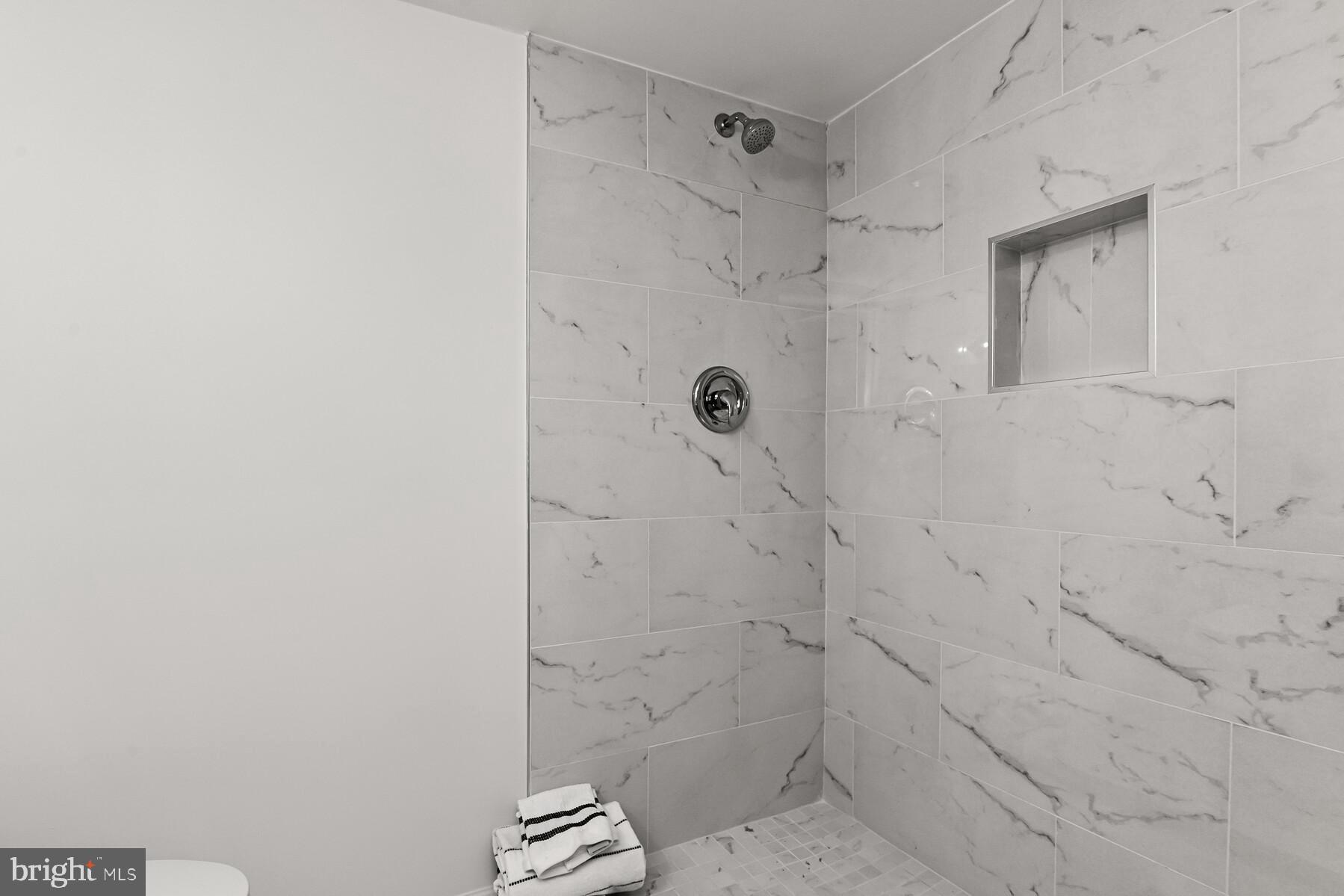 SENECA CROSSING - Residential