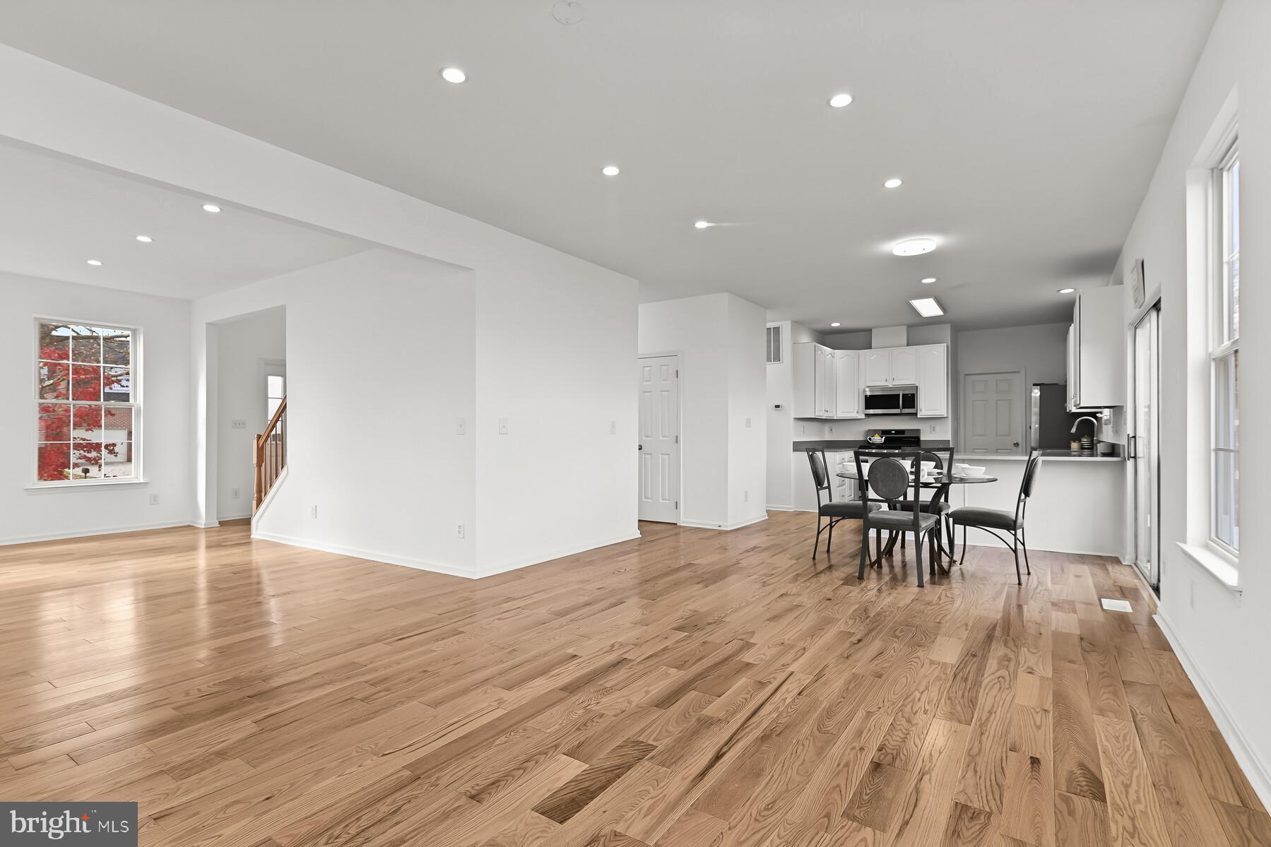 SENECA CROSSING - Residential