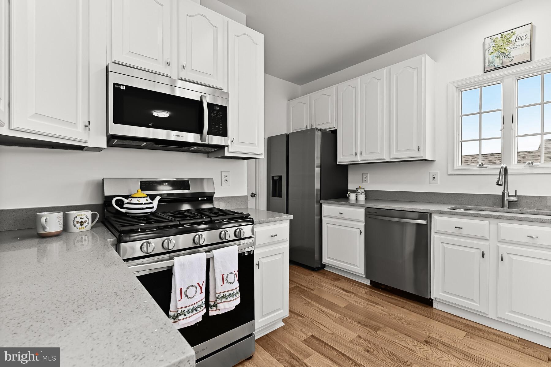 SENECA CROSSING - Residential