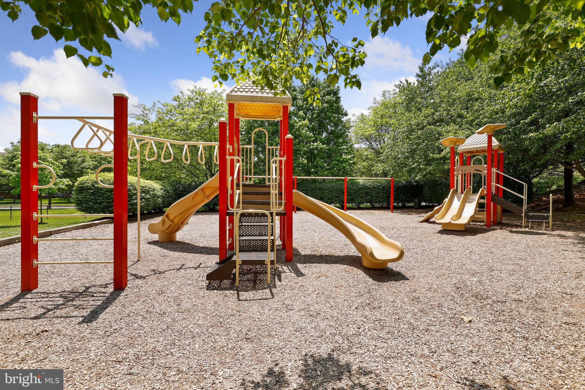 SENECA CROSSING - Residential