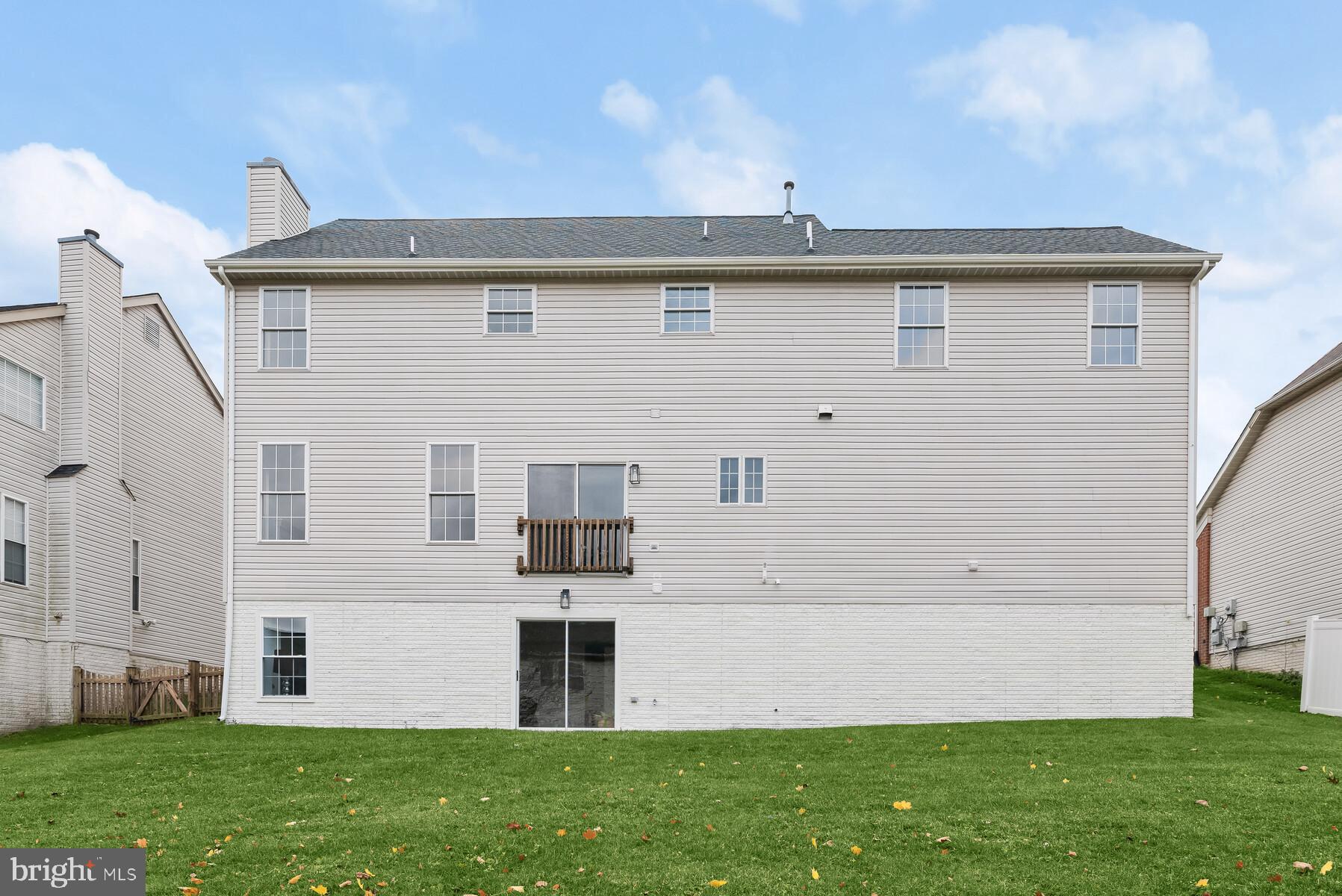 SENECA CROSSING - Residential