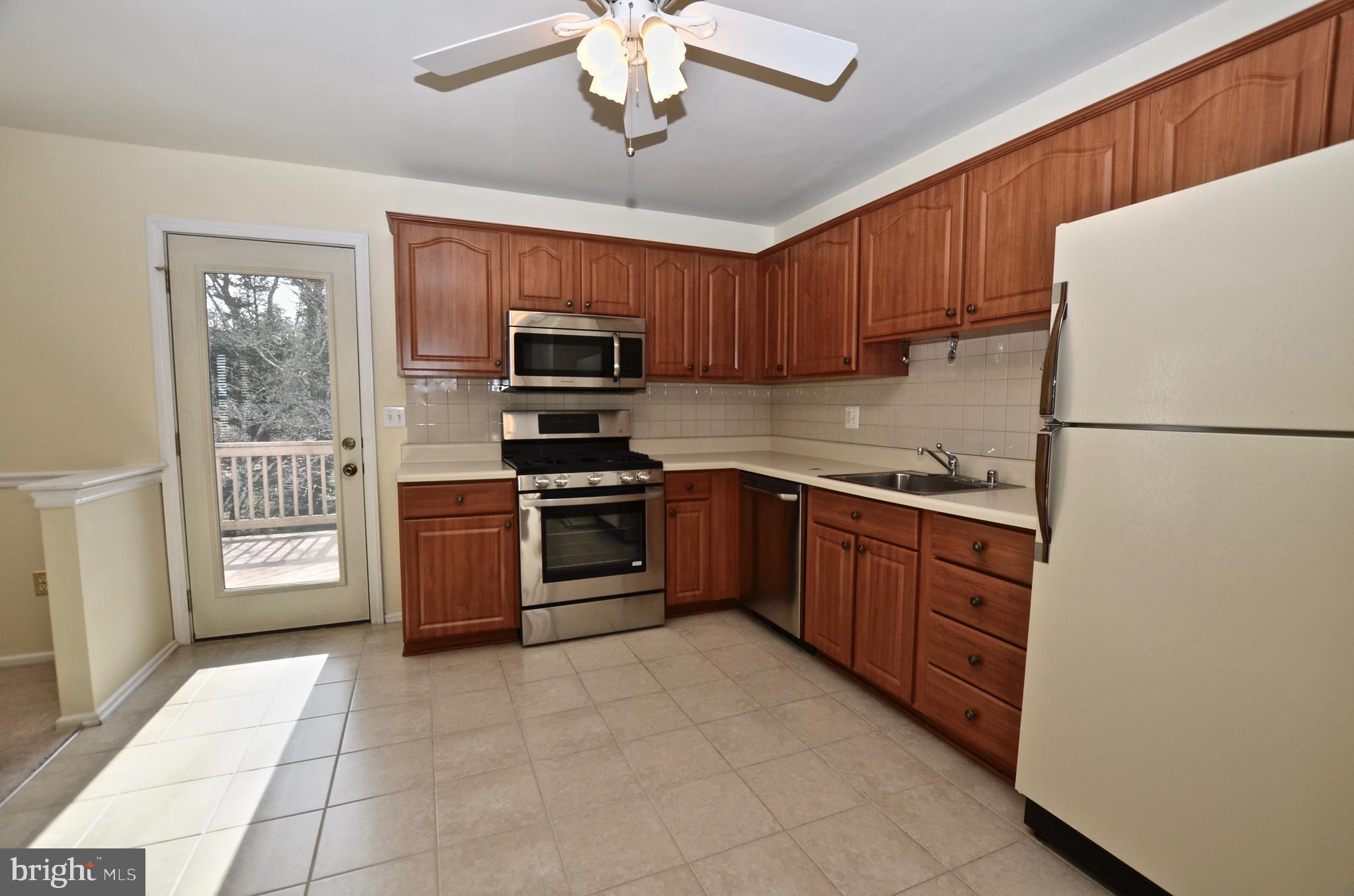 TALISMAN COURT - Residential Lease