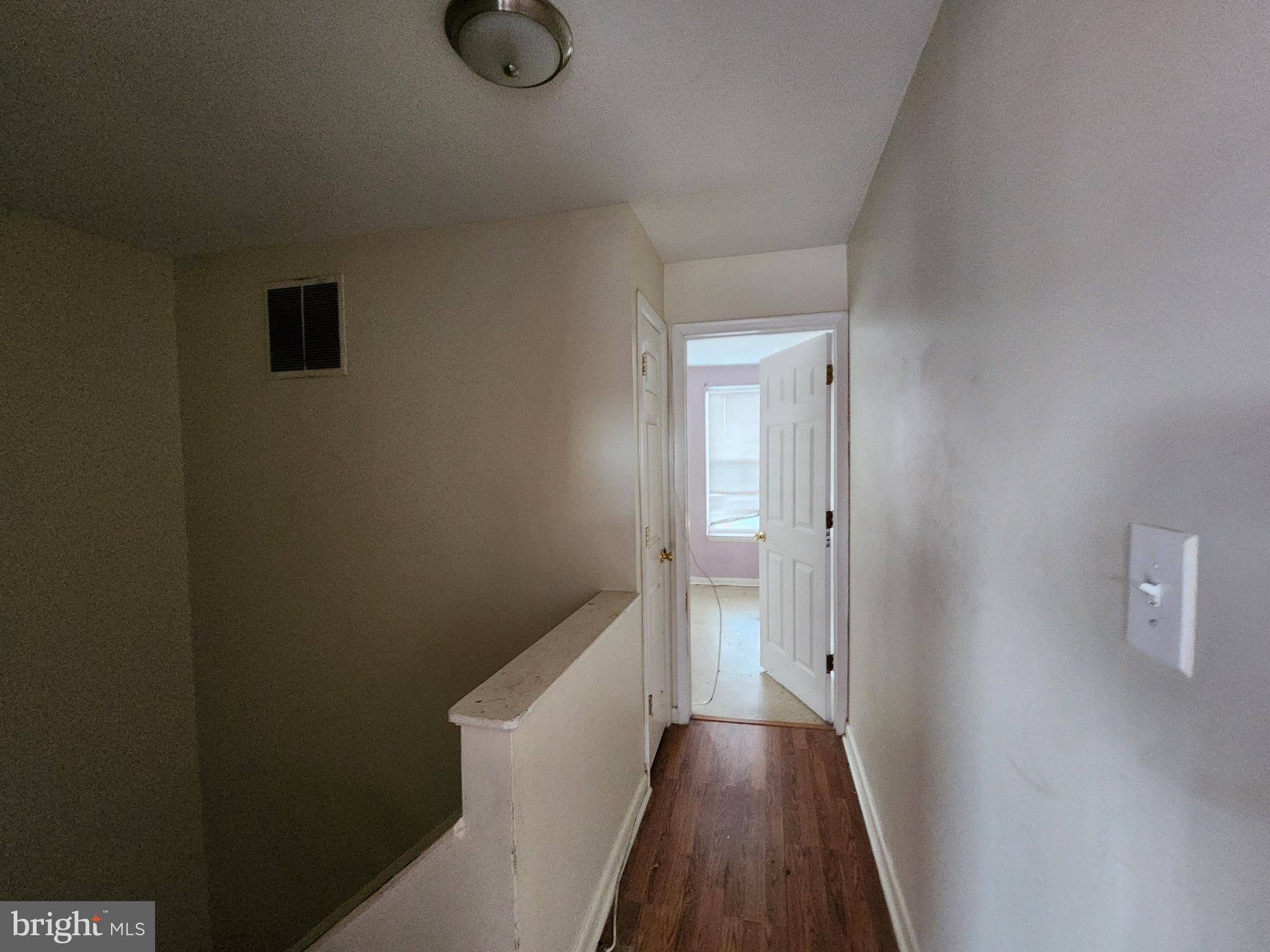 SANDTOWN-WINCHESTER - Residential