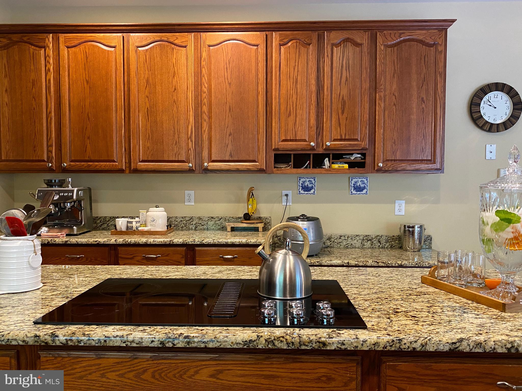 HUNTERS POND - Residential