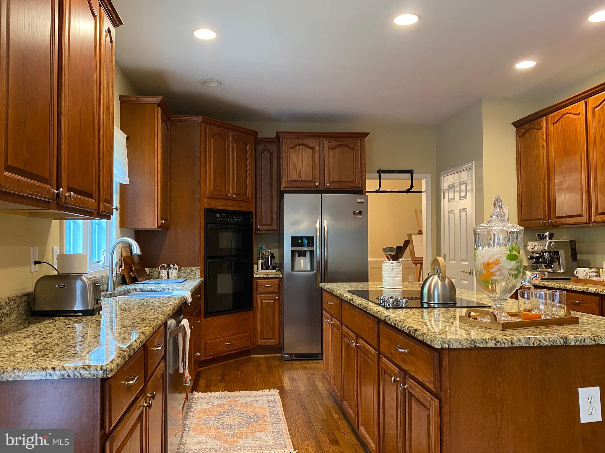 HUNTERS POND - Residential