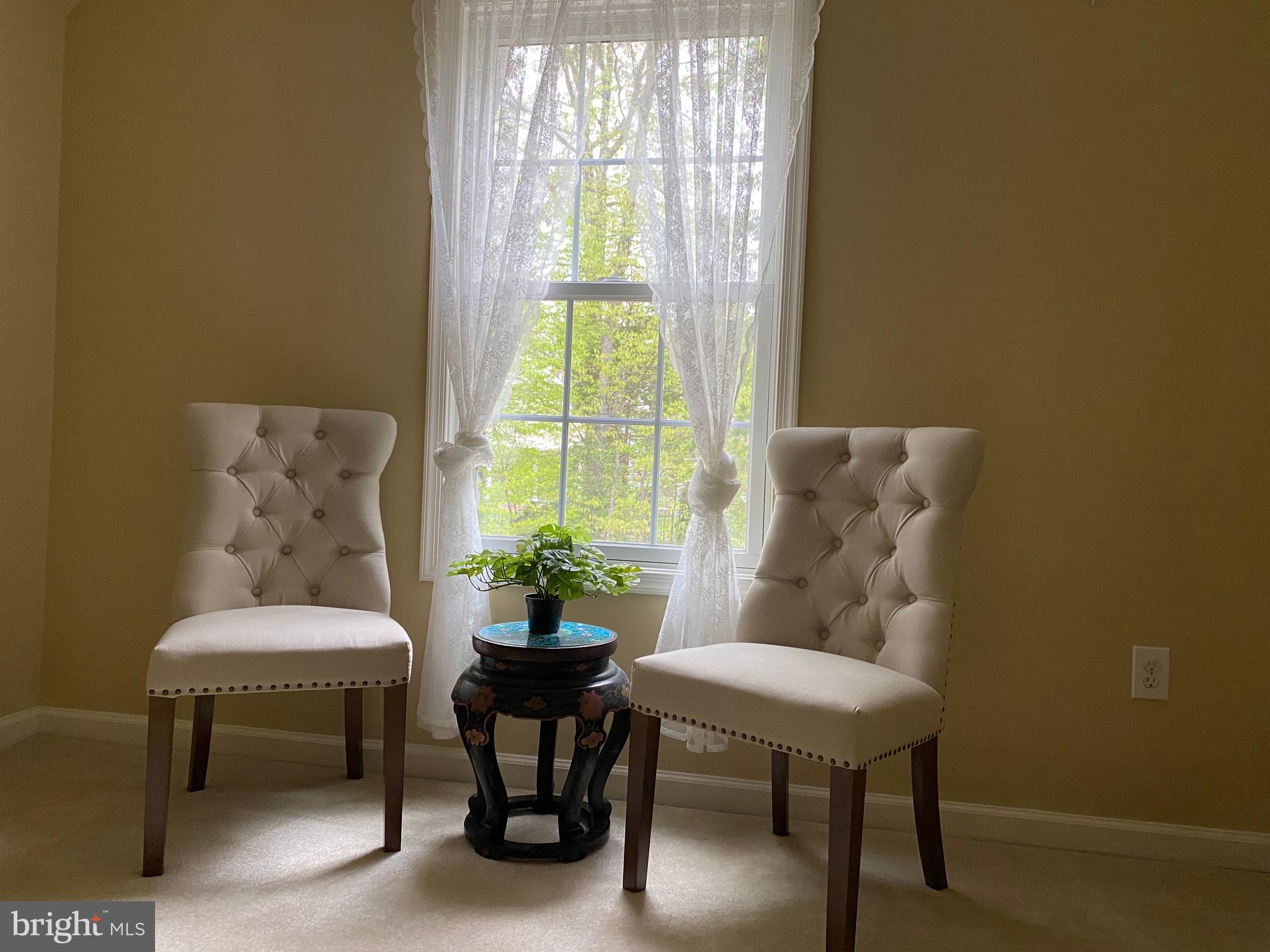 HUNTERS POND - Residential