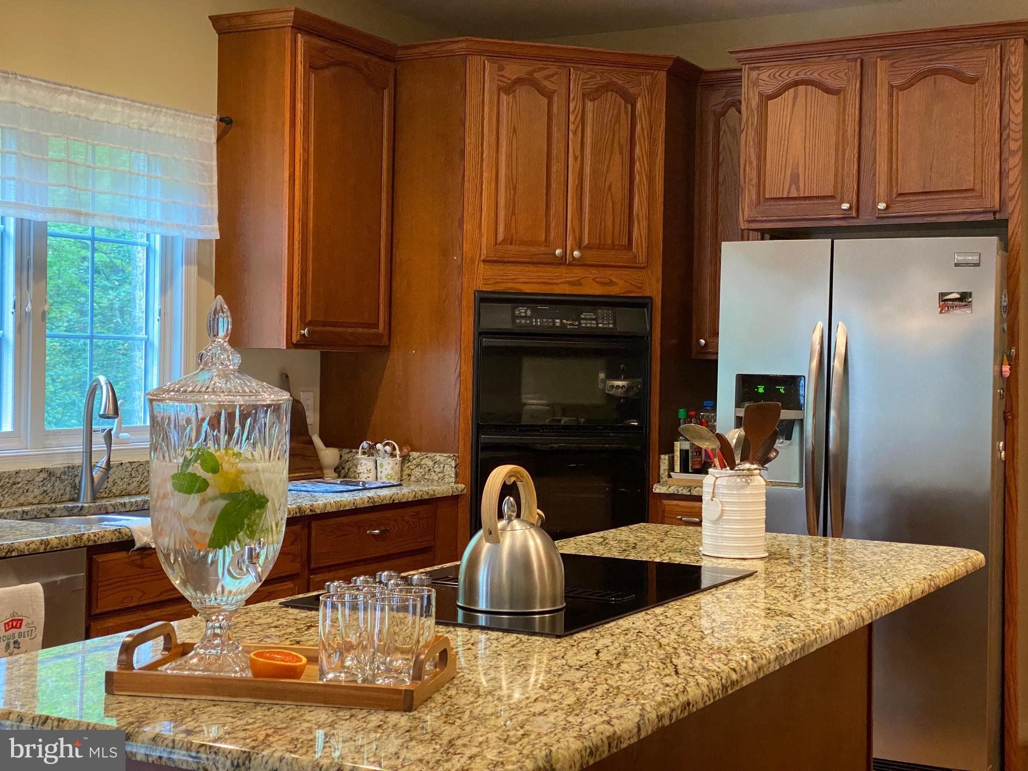 HUNTERS POND - Residential