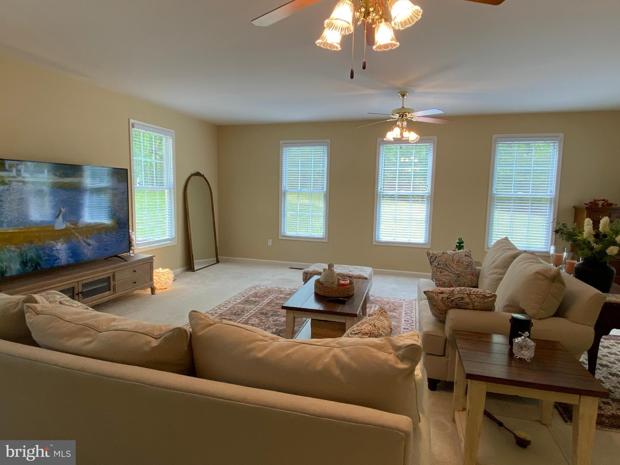 HUNTERS POND - Residential