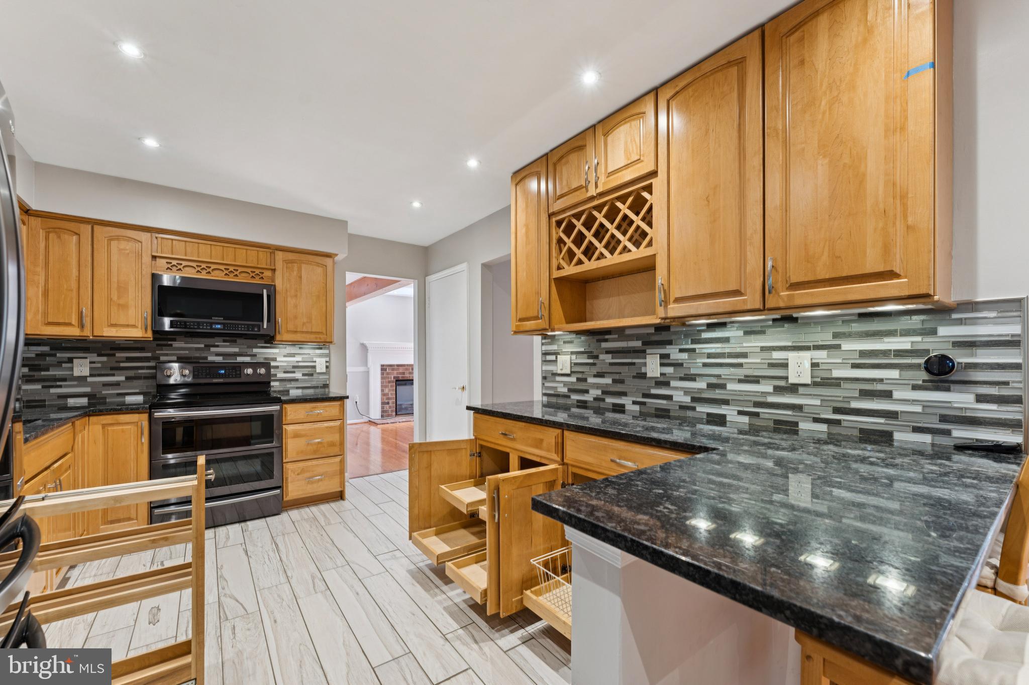 LAKE RIDGE - ANTIETAM - Residential