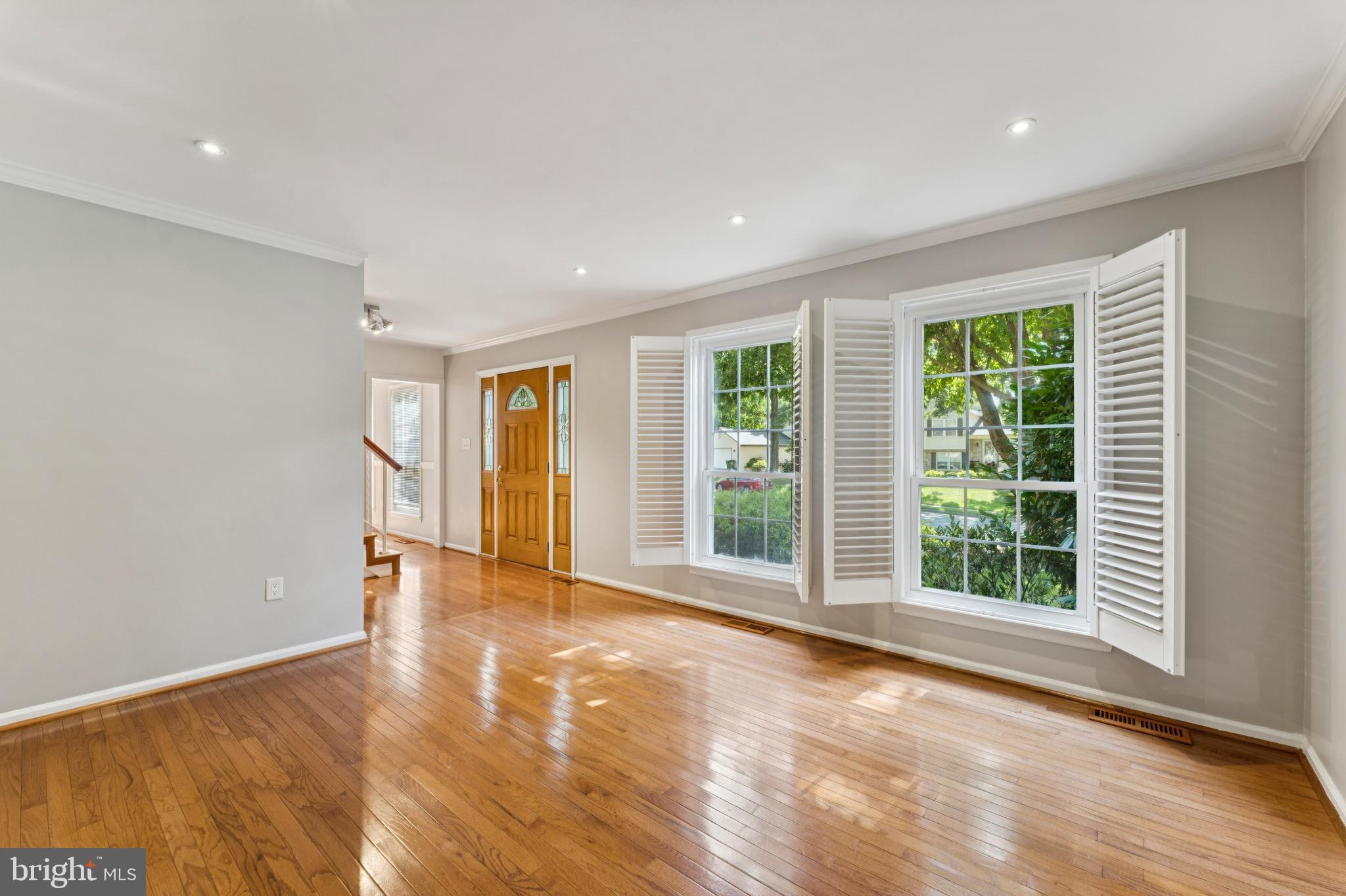 LAKE RIDGE - ANTIETAM - Residential