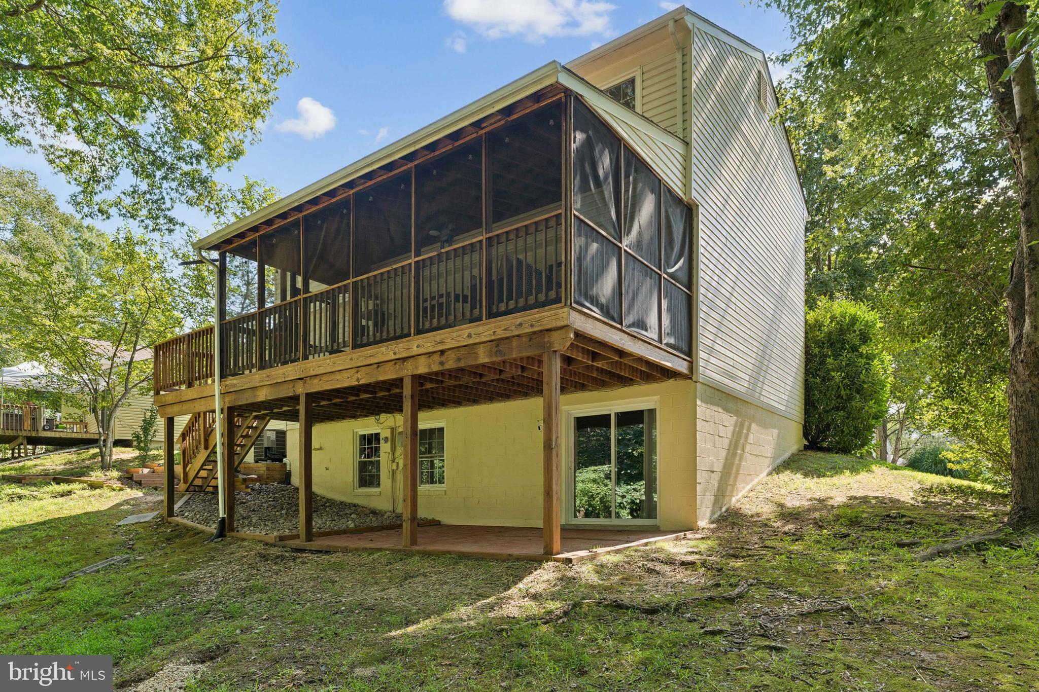 LAKE RIDGE - ANTIETAM - Residential