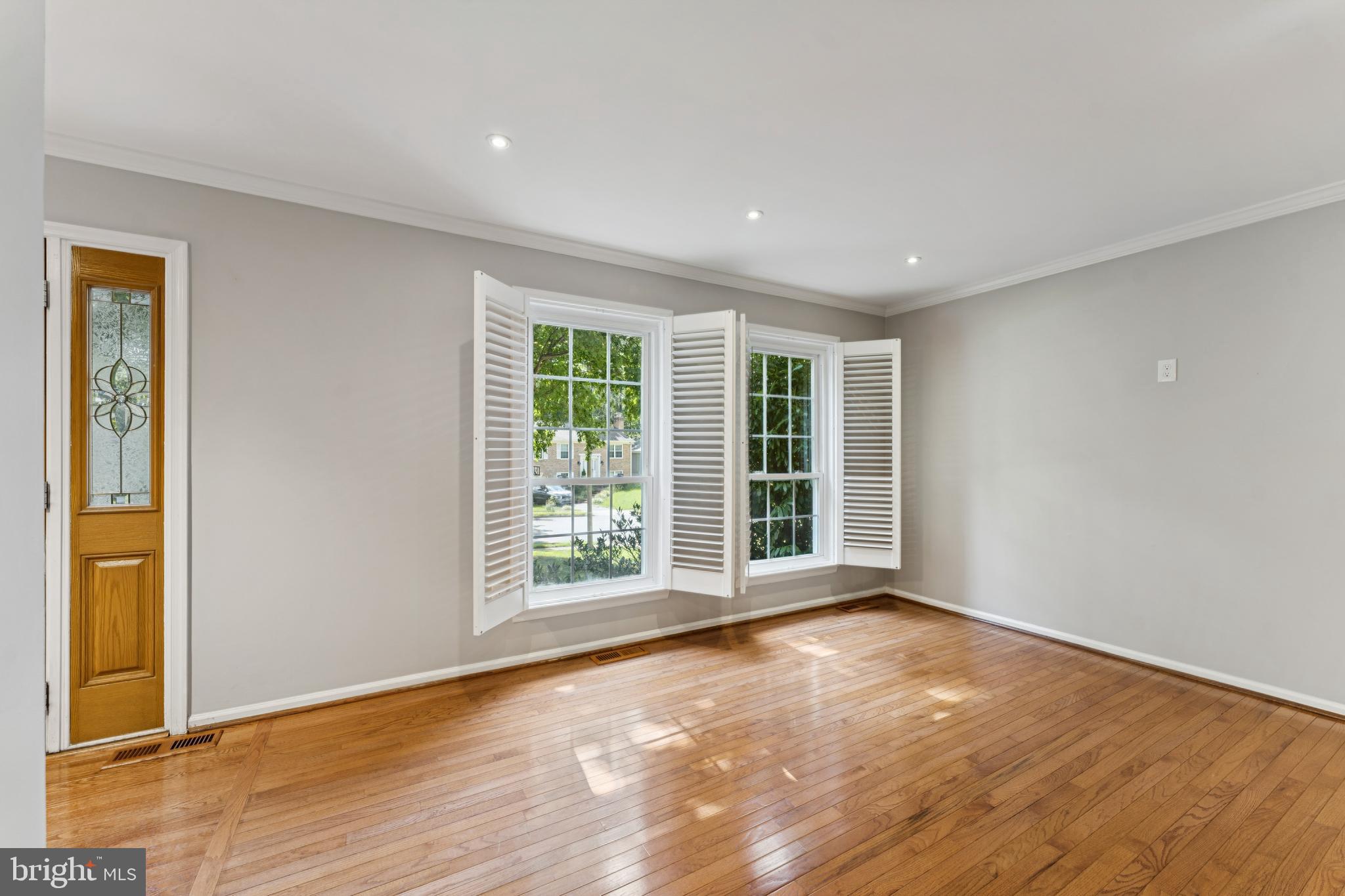 LAKE RIDGE - ANTIETAM - Residential