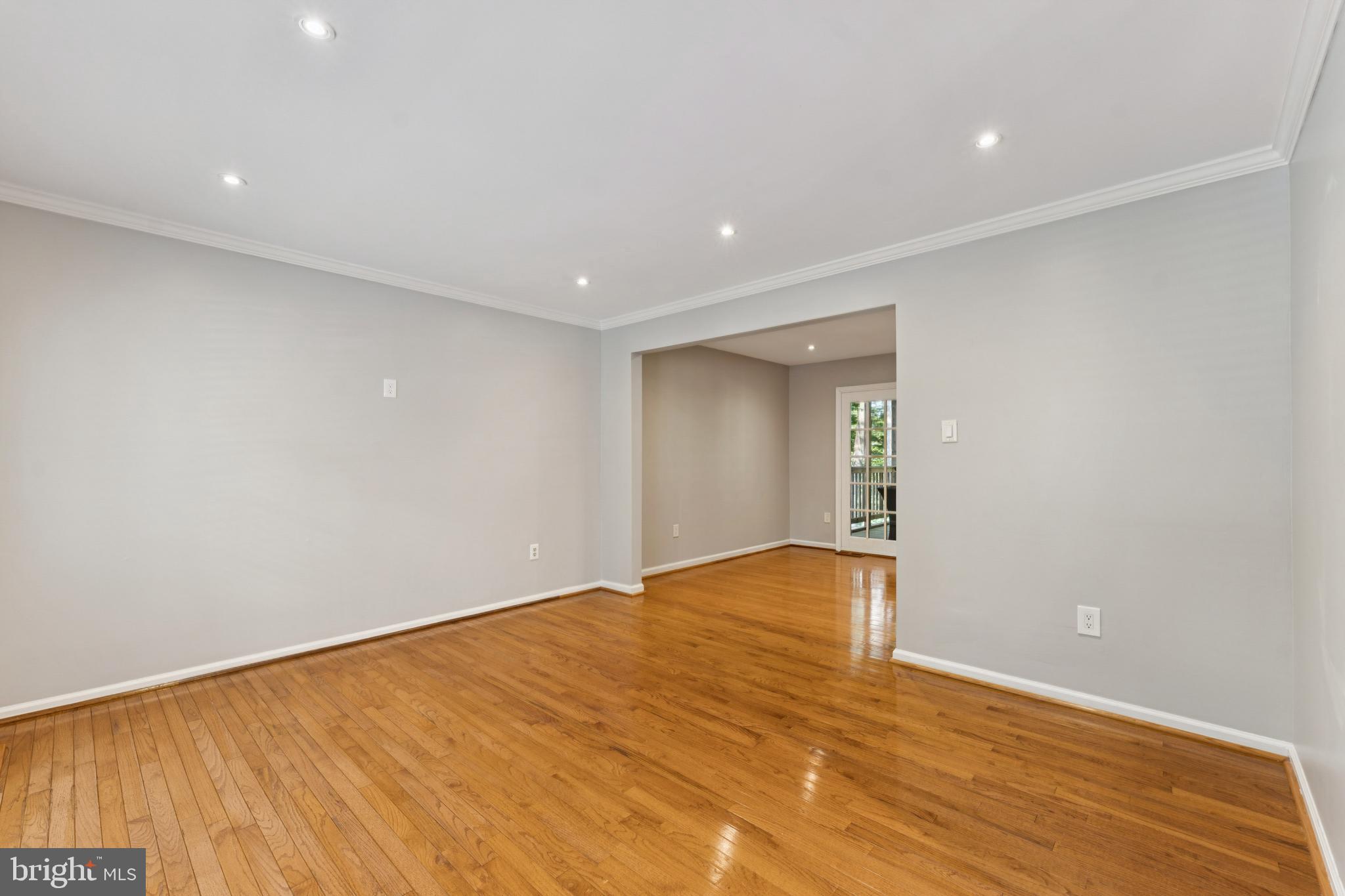 LAKE RIDGE - ANTIETAM - Residential