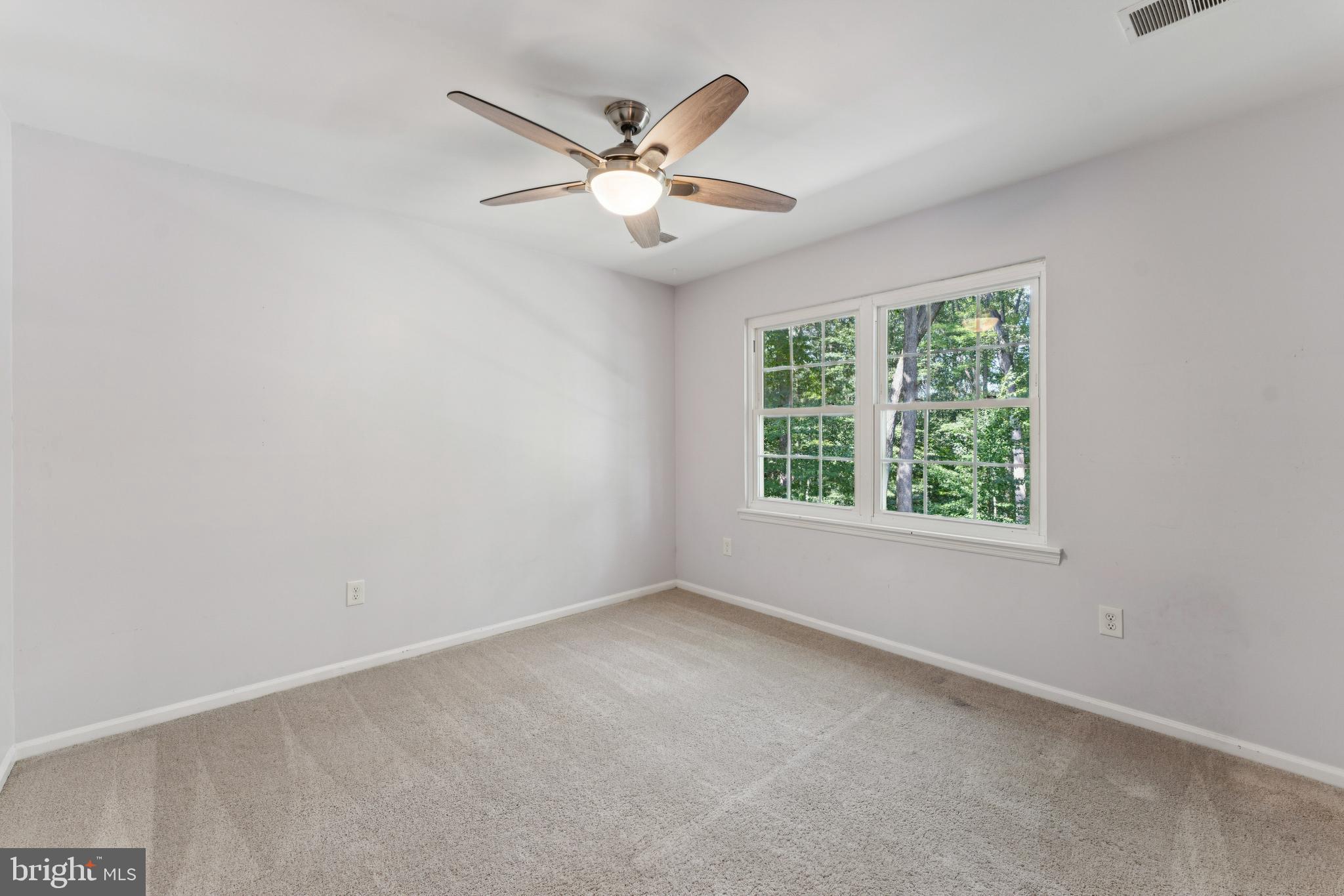 LAKE RIDGE - ANTIETAM - Residential