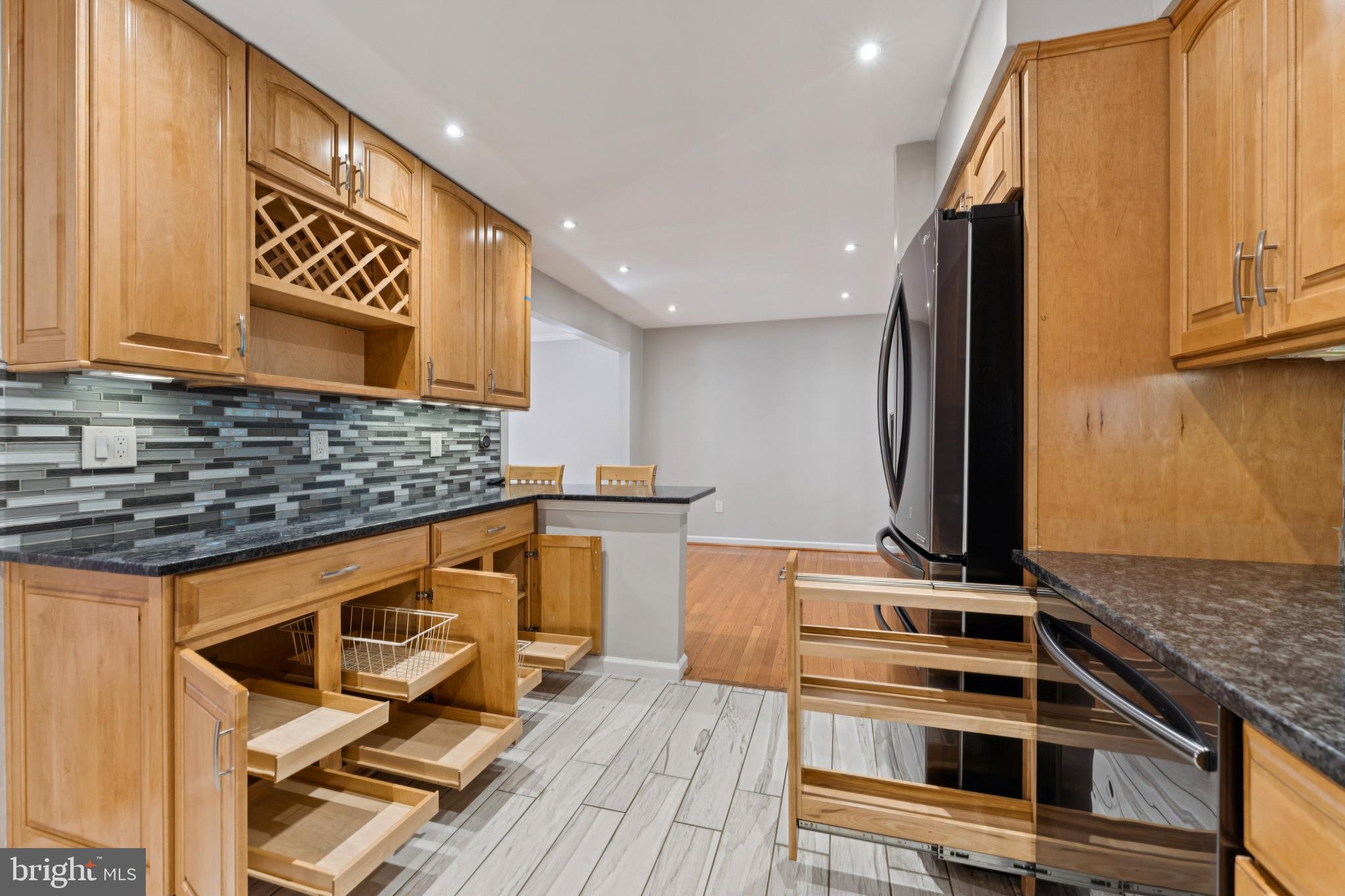 LAKE RIDGE - ANTIETAM - Residential