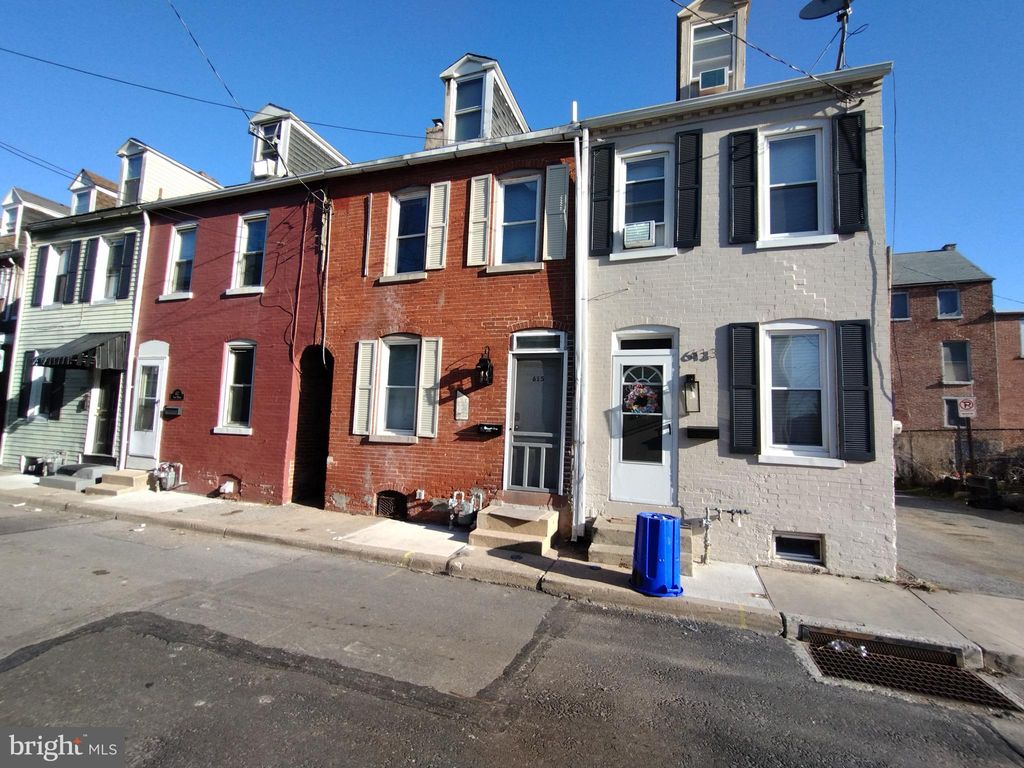 Photo of 615 Lake Street, LANCASTER, PA 17603 (MLS # PALA2068968)