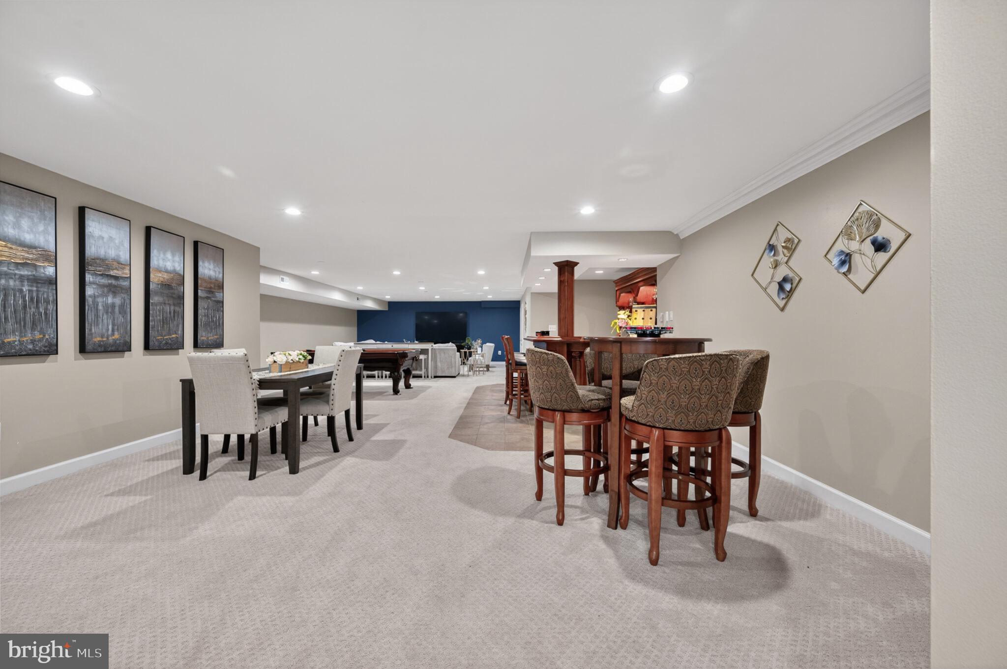 SUZANNE'S WAY - Residential