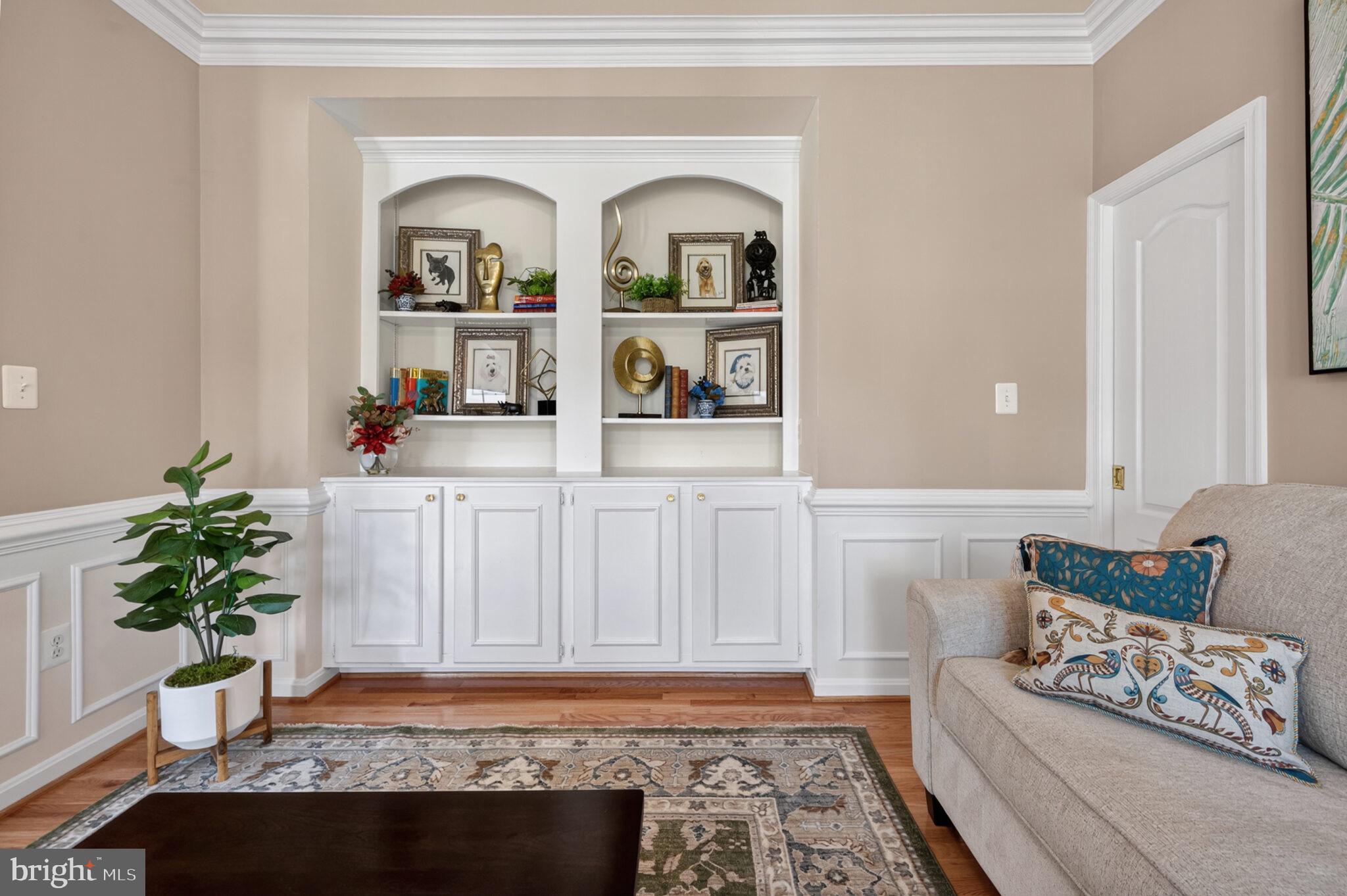 SUZANNE'S WAY - Residential